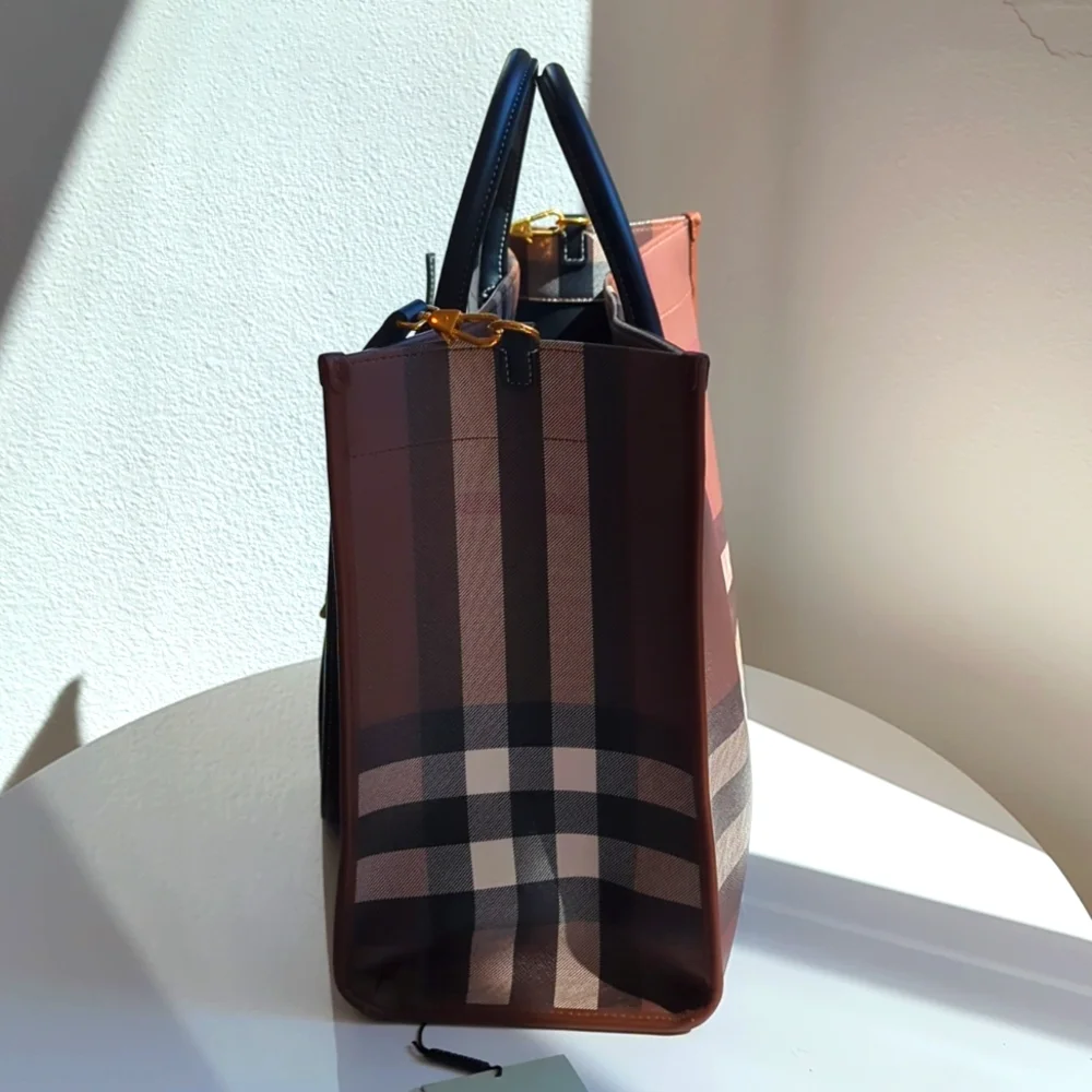 ✨ Burberry Bag MD Freya Tote Bag CL5 ✨** - Picture 7 of 17